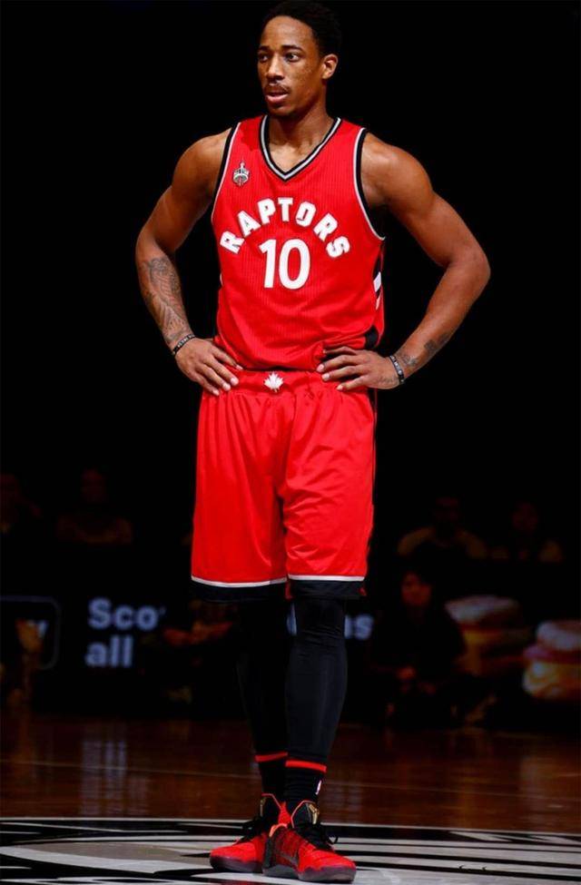 她们正书写 她们正书写